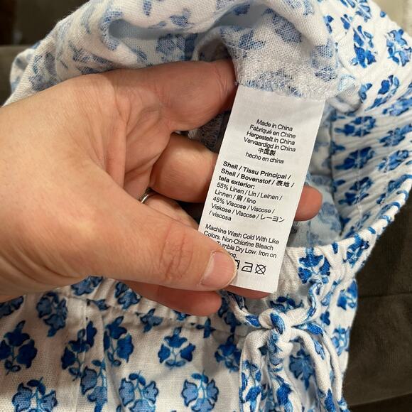 J.Crew Linen Blend Blue White Tile Print Shorts SZ S Summer Vacation Beachwear - Picture 8 of 11